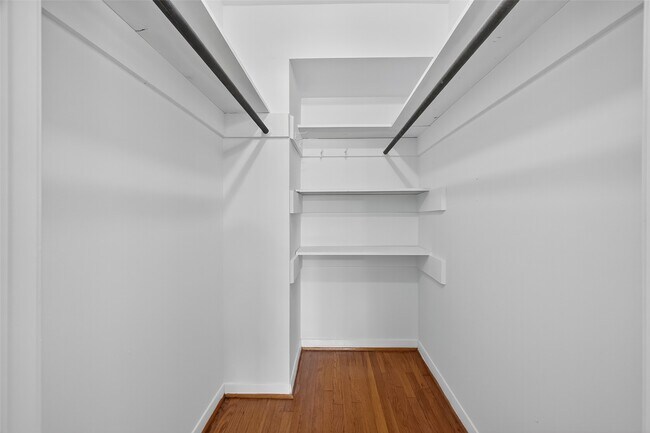 Building Photo - 4022 Osby Dr