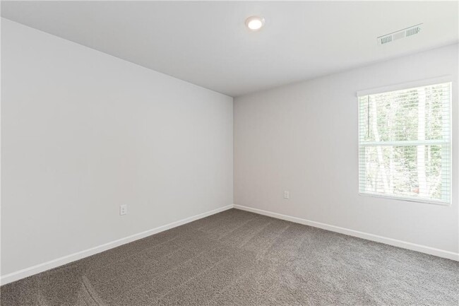Building Photo - 545 King Vlg