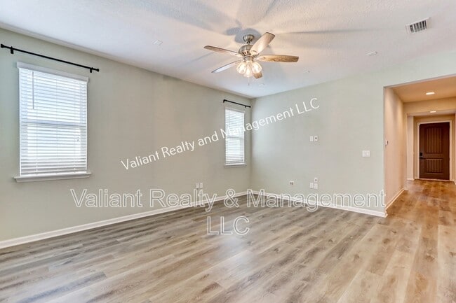 Building Photo - 1880 Cogdill Trace