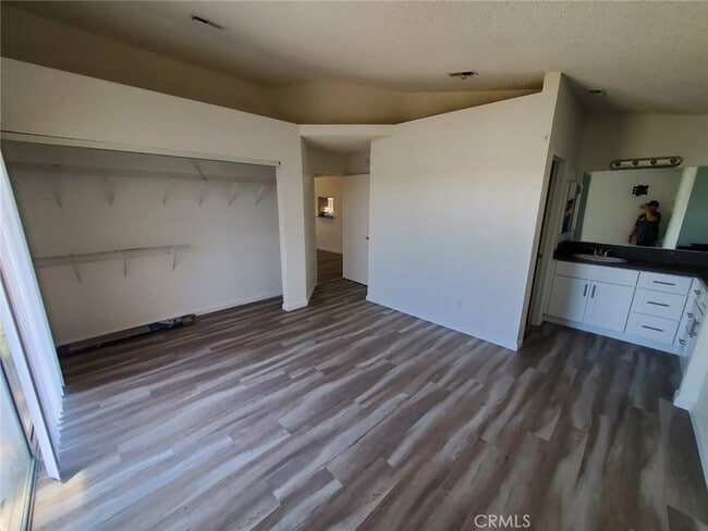 Building Photo - 23805 Mark Twain