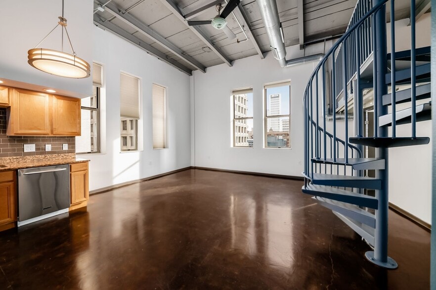 Building Photo - 110 N 3rd St