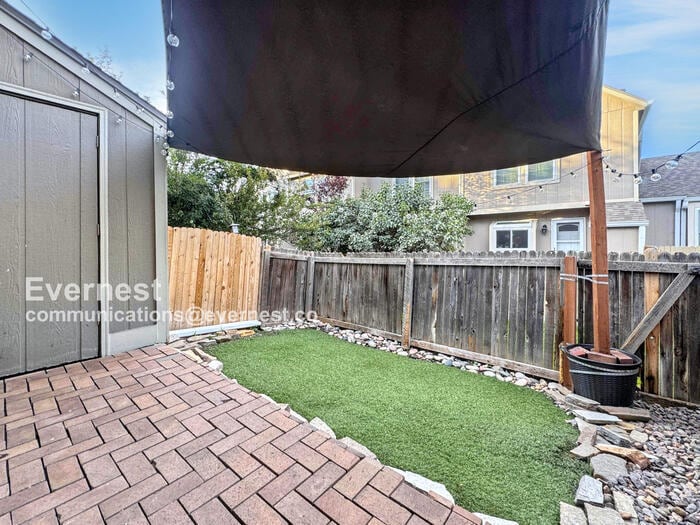 Building Photo - 9694 W Chatfield Ave