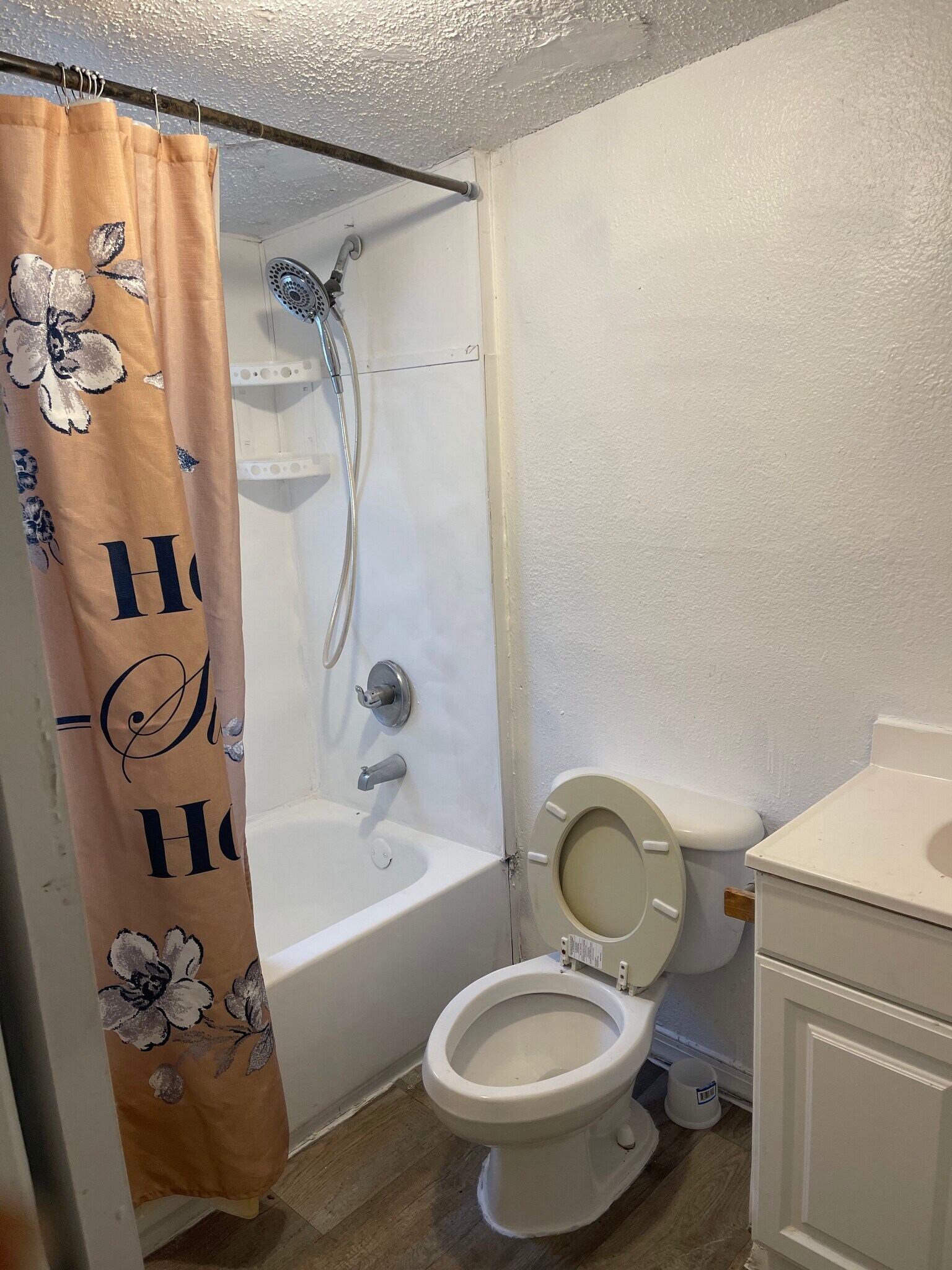 Building Photo - 8722 N Brooks St