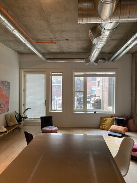 Building Photo - 3401 Arapahoe Ave