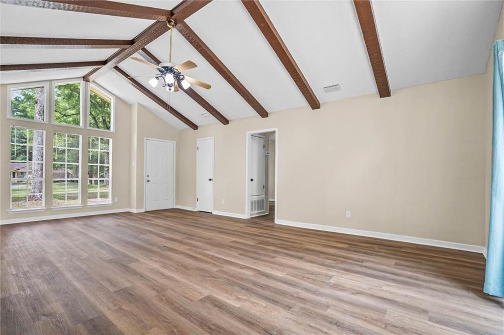 Building Photo - 5417 Quail Run E