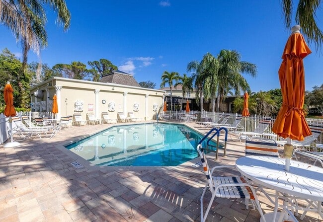 Building Photo - 11231 Kapok Grand Cir