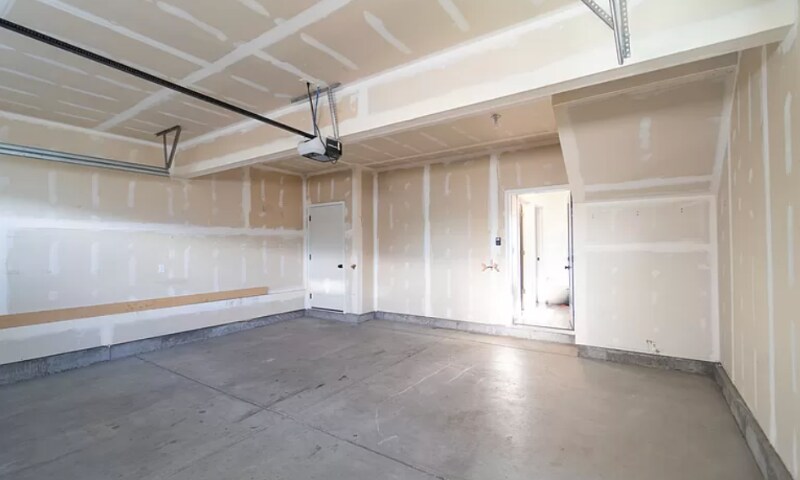 Building Photo - 386 S 700 W