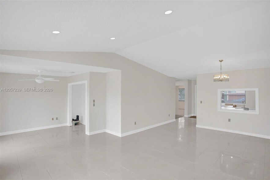 Building Photo - 11529 SW 133rd Ter