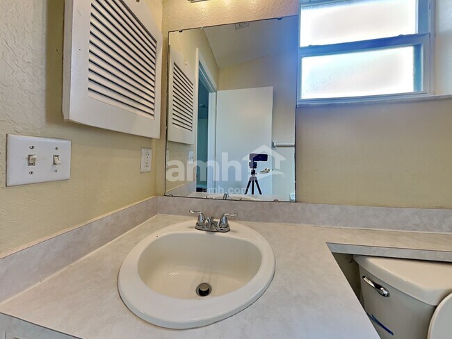 Building Photo - 4626 Copper Ln