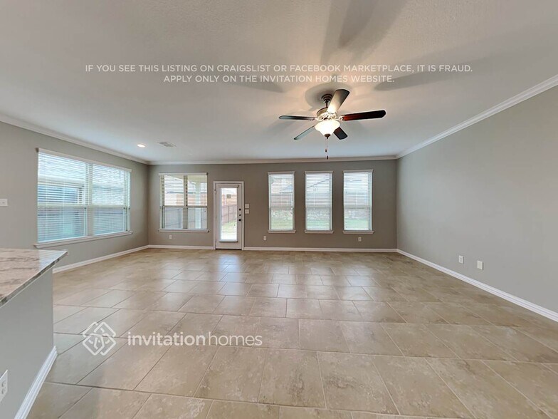 Building Photo - 4717 Ray Roberts Dr