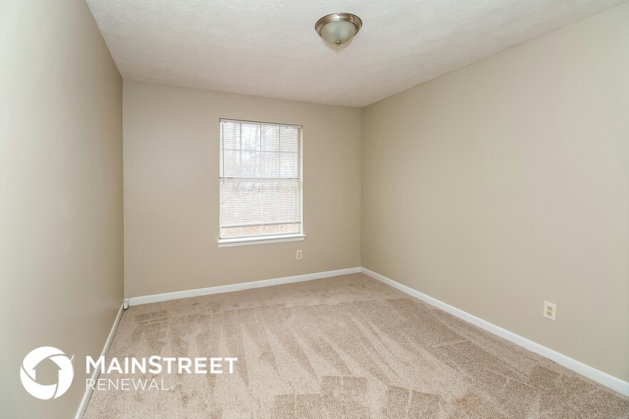 Building Photo - 1361 Wrens Ct