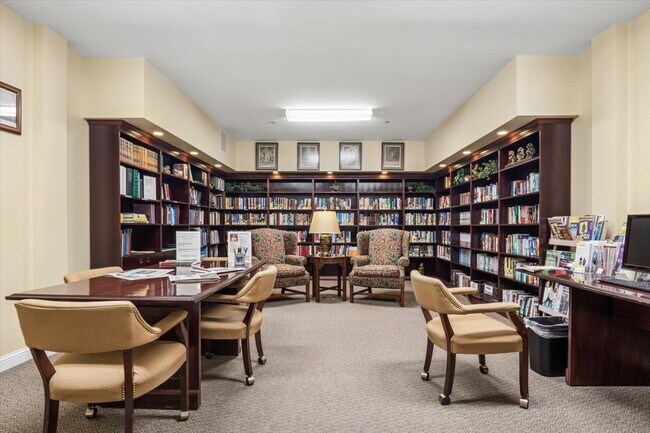 Building Photo - 801 N McLean Blvd