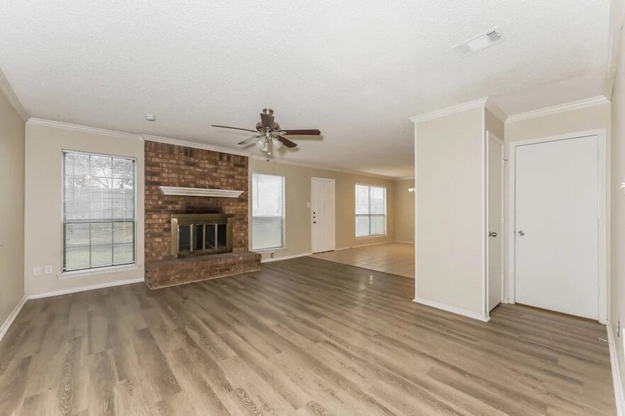 Building Photo - 1459 Thistlewood Ln