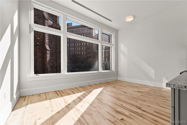 Building Photo - 130 Pearl St