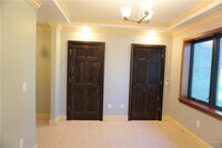 Building Photo - 124-40 Swansea Ave