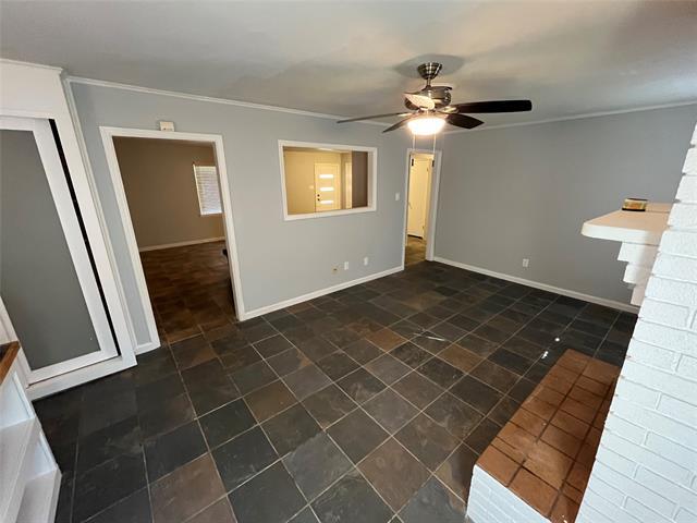 Building Photo - 2121 Cliff Park