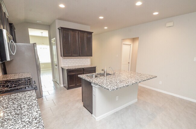 Building Photo - 7426 Flintrock Hollow Trail