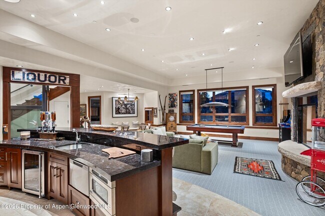 Building Photo - 294 Draw Dr