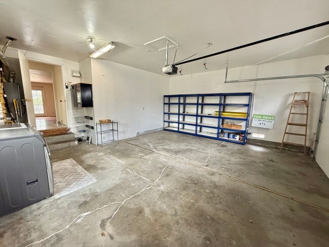 Building Photo - BERRYESSA - Beautiful 2 story home in desi...