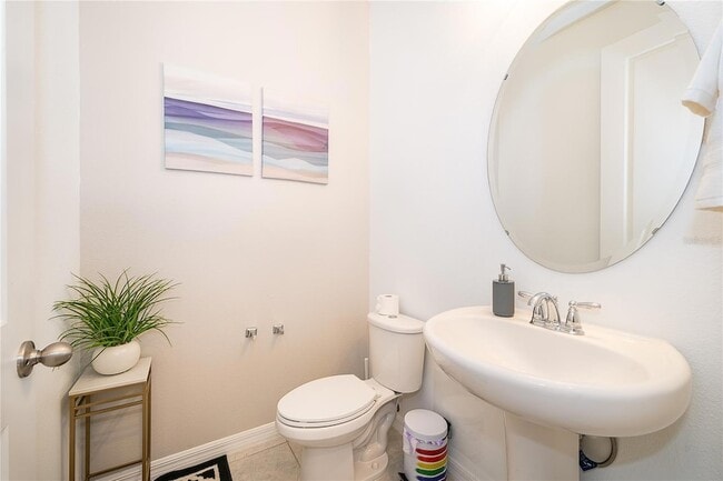 Building Photo - 1013 Plantation Ln