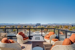 Building Photo - Quin