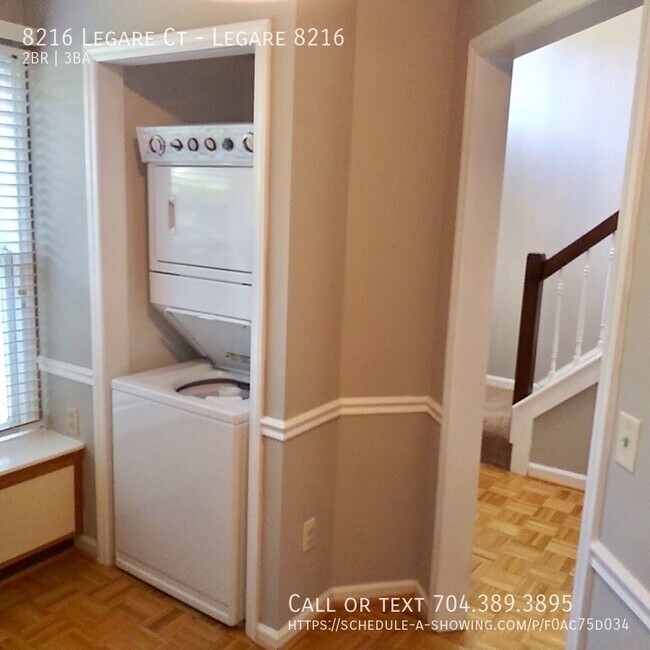 Building Photo - 8216 Legare Ct