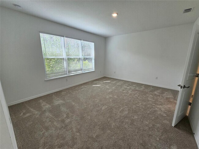 Building Photo - 10171 Milky Way Cir
