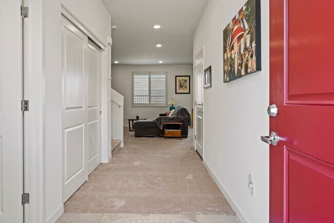 Building Photo - 4928 Black Falcon Way