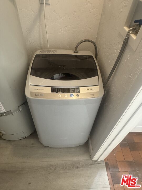 Building Photo - 672 Holmes Ln