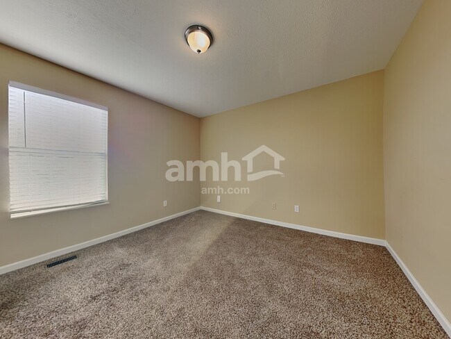 Building Photo - 7801 Beechtree Ln