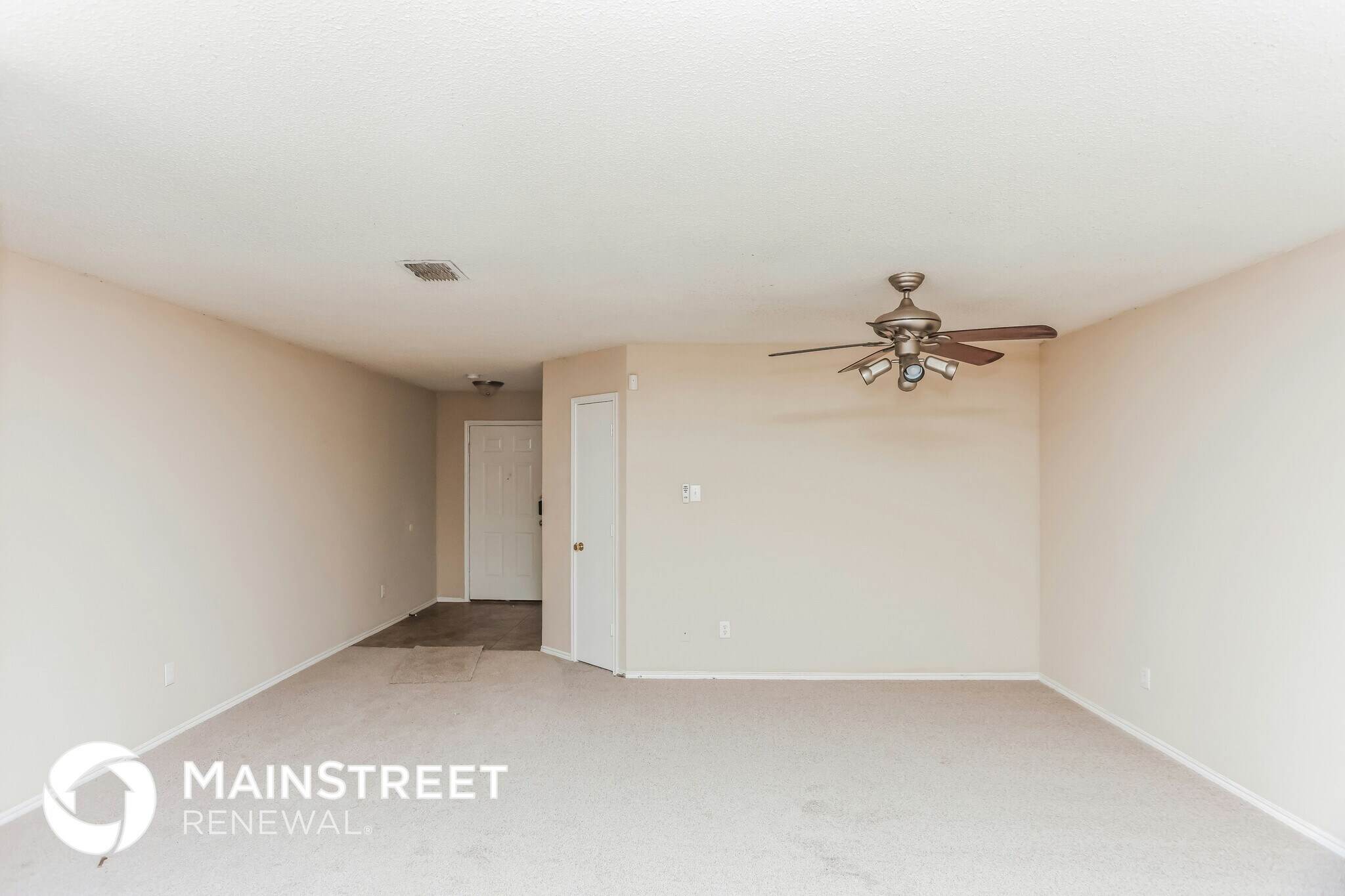 Building Photo - 2721 Meadowlark Dr