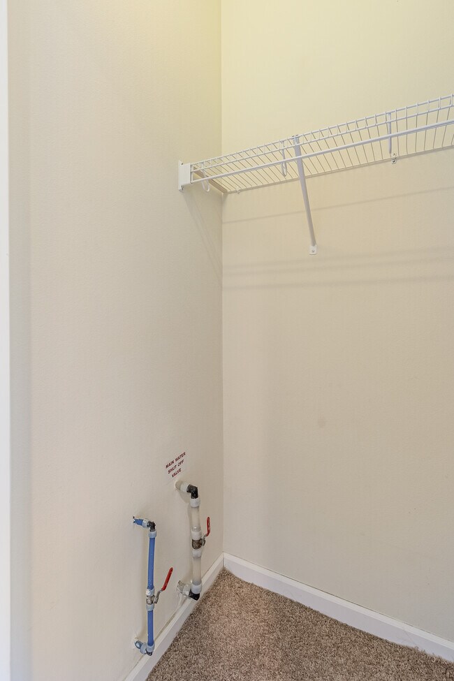 Building Photo - 1124 27th St NW