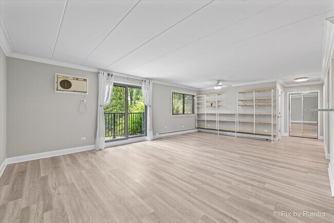 Building Photo - 1220 S Lorraine Rd