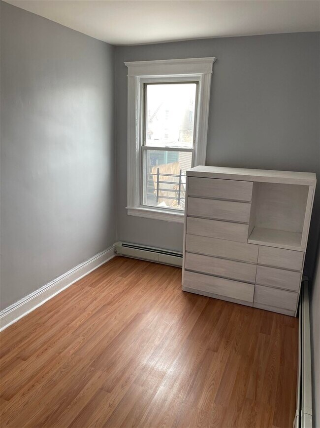 Building Photo - 24 Eastern Pkwy