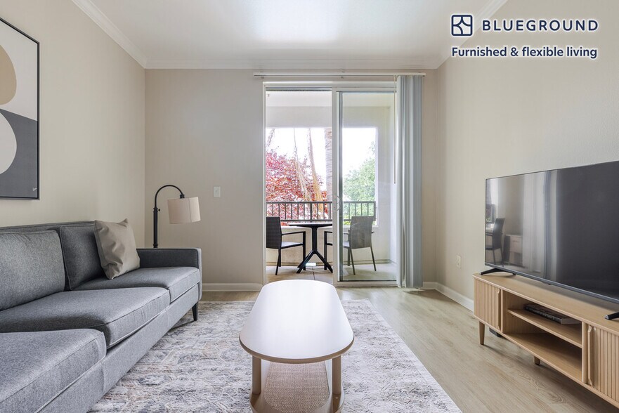 Primary Photo - 700 Agnew Rd