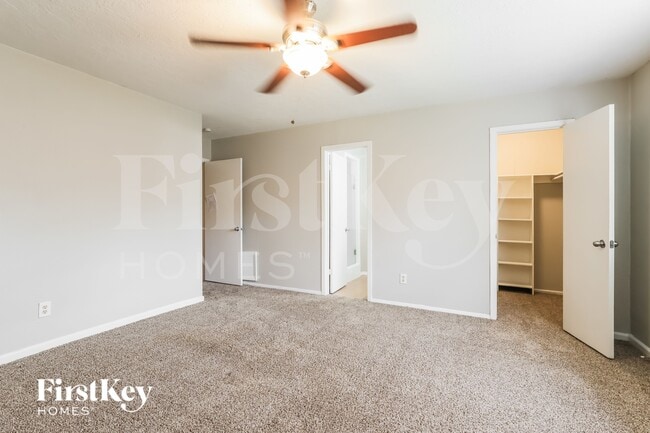 Building Photo - 1 Midwood Cir