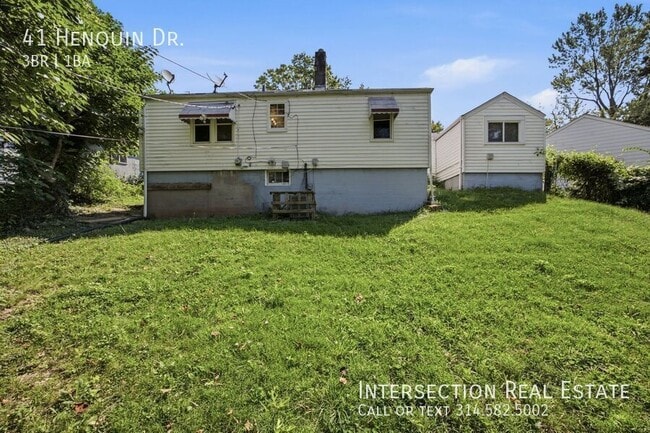 Building Photo - 41 Henquin Dr