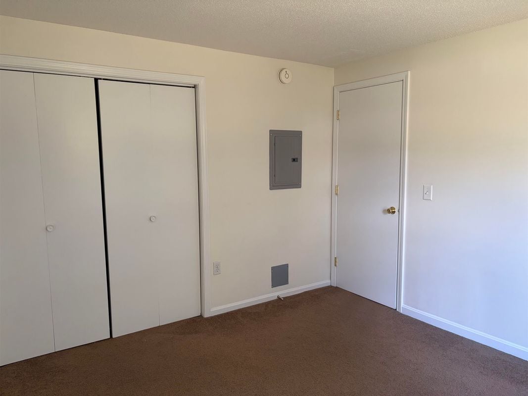 Building Photo - 2108 White Cedar Blvd