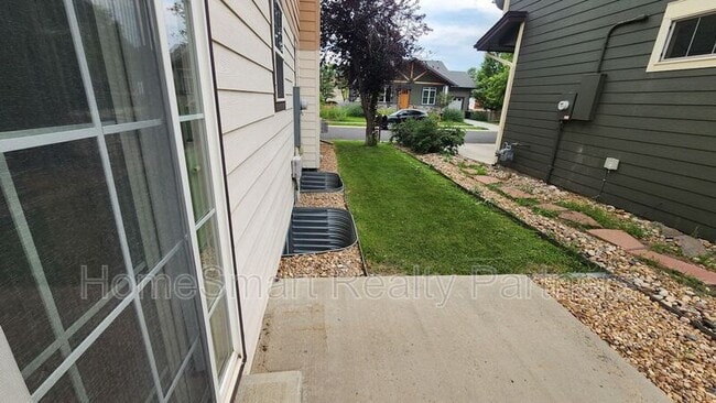 Building Photo - 508 Ridge Ave