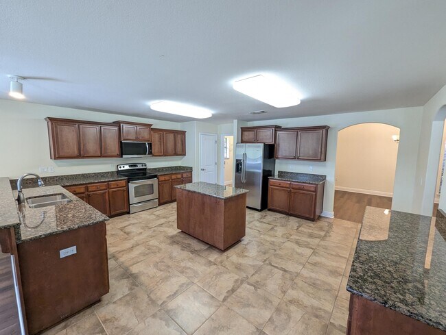 Building Photo - 2476 Abaco Dr