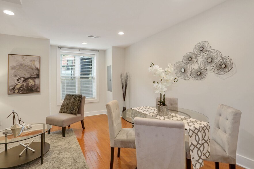 Building Photo - 43 Hanover Pl NW