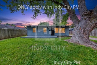 Building Photo - 3232 Normandy Rd