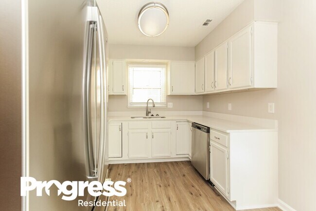 Building Photo - 4336 Chadwell Ln