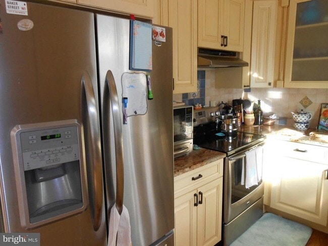 Building Photo - 9817 Pebble Weigh Ct