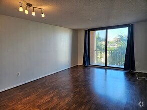 Building Photo - 651 Okeechobee Blvd