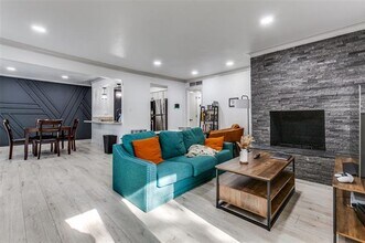 Building Photo - 5937 E University Blvd