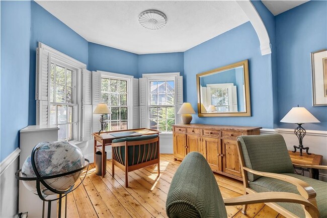 Building Photo - 58 Second St