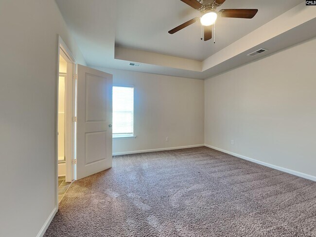 Building Photo - 409 Red Poll Wy