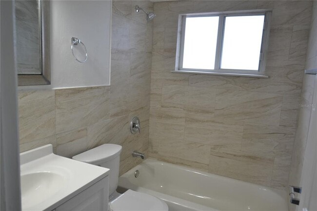 Building Photo - 1351 Whitehall Ln