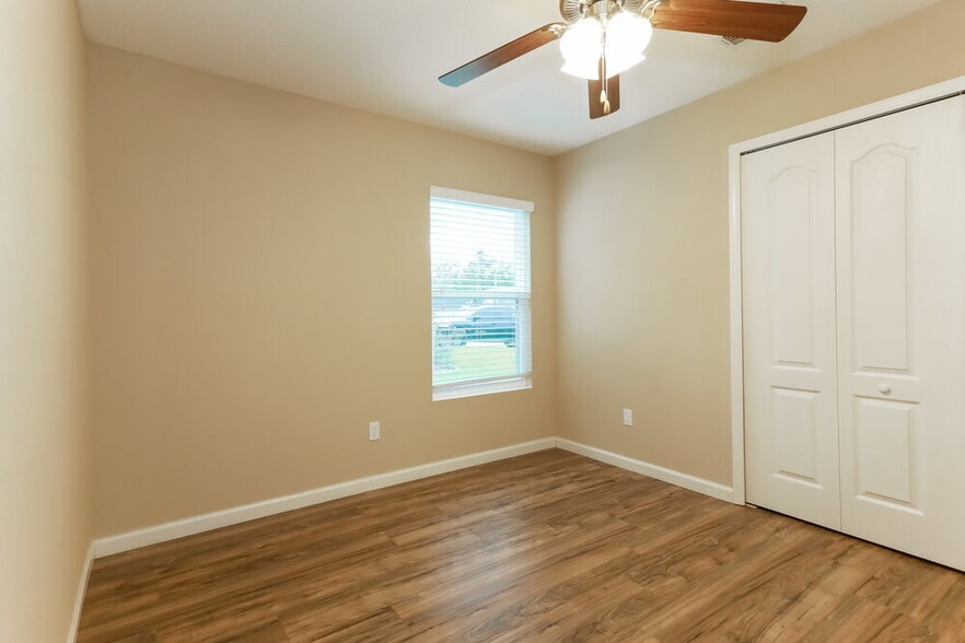 Building Photo - 15847 Rachel Creek Dr